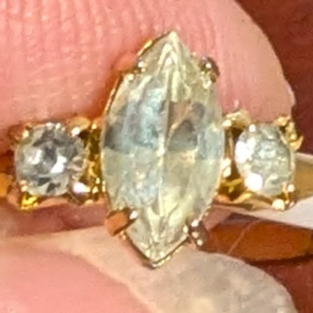 Vintage gold tone adjustable marquis ring #27